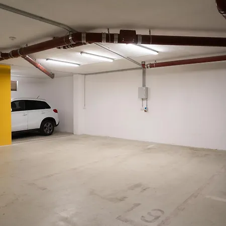 L 29 Luxury With Private Terrace, Spalato