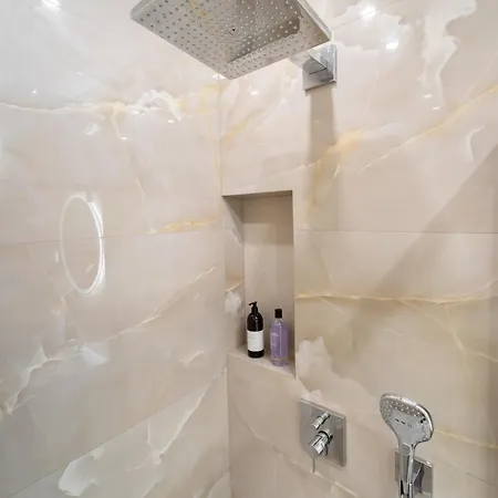 L 29 Luxury With Private Terrace, *