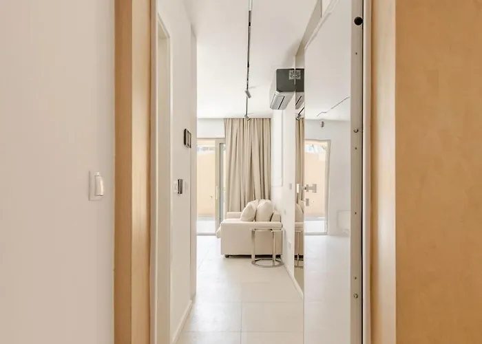 L 29 Luxury With Private Terrace, Lejlighed