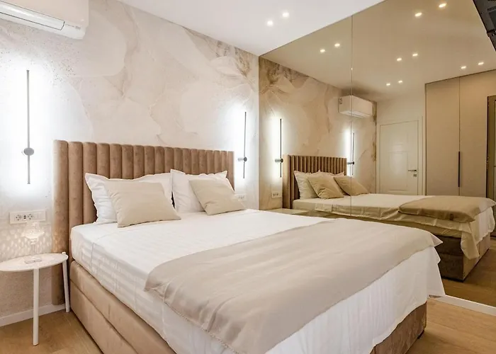 L 29 Luxury With Private Terrace, Split