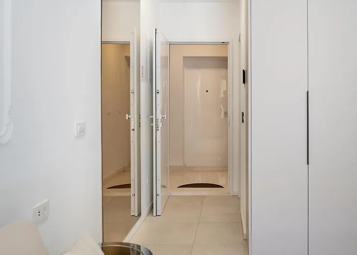 L 29 Luxury With Private Terrace, Apartament