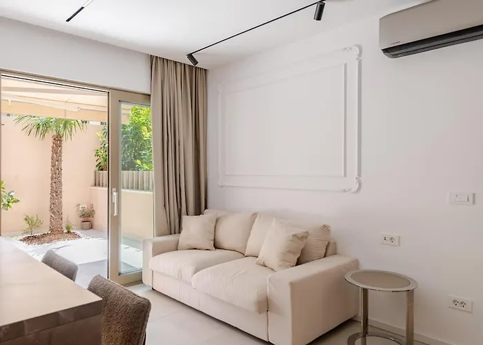 L 29 Luxury With Private Terrace, *